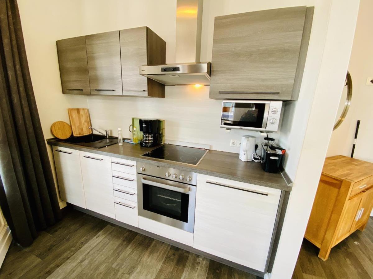 Vormann Jantzen, Direkt Am Leuchtturm Apartment Rostock Bagian luar foto