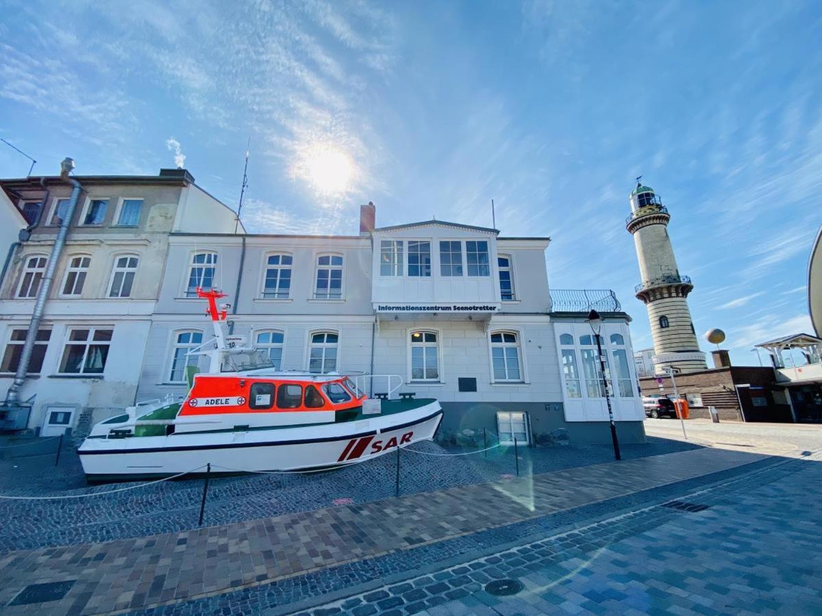 Vormann Jantzen, Direkt Am Leuchtturm Apartment Rostock Bagian luar foto